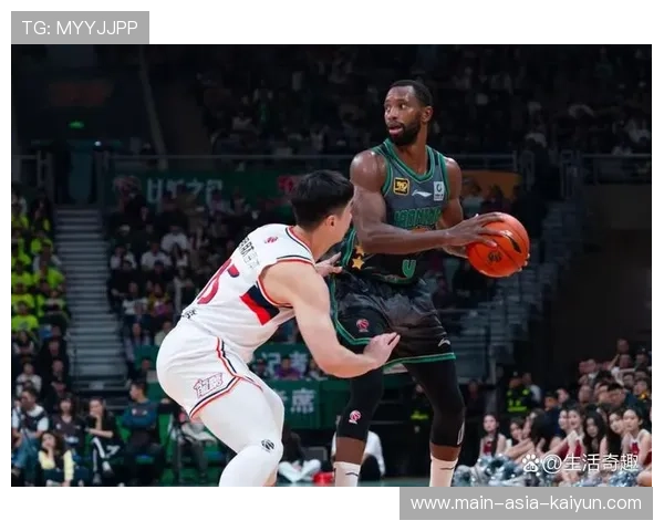 主裁判表现稳定,但关键判罚仍被质疑,主裁判的职责和权力 主裁判表现稳定,但关键判罚仍被质疑,主裁判的职责和权力