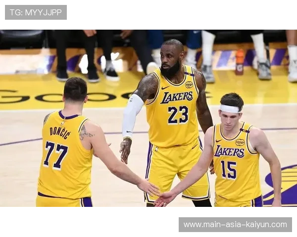 NBA湖人逆转完成气势爆棚，书写传奇篇章